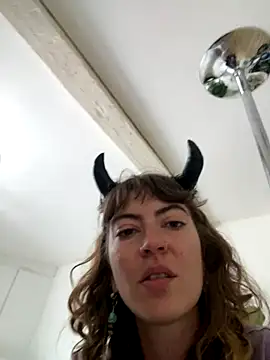 ClementineLapine online show from September 30, 3:28 pm