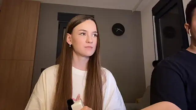 Snapshot of TenDouble chatting on October 16, 6:20 pm TenDouble online show from October 16, 6:20 pm