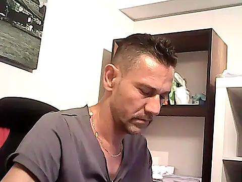 Snapshot of mastercharisma35 chatting on May 15, 12:23 pm mastercharisma35 online show from May 15, 12:23 pm