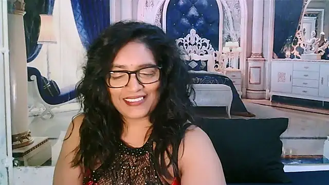 Snapshot of IndiaBlackPanther chatting on June 17, 6:53 pm IndiaBlackPanther online show from June 17, 6:53 pm