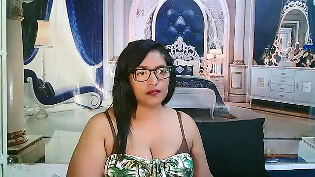 Snapshot of IndiaBlackPanther chatting on July 14, 6:02 pm IndiaBlackPanther online show from July 14, 6:02 pm