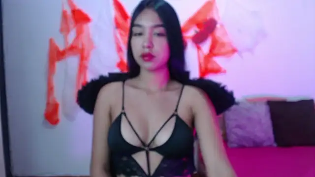 kyra fox  online show from October 31, 12:28 pm