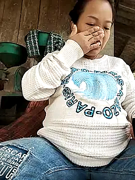 Snapshot of Rioo122 chatting on October 9, 1:47 am Rioo122 online show from October 9, 1:47 am