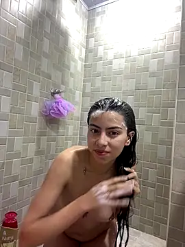 Snapshot of Sweet-Beck chatting on October 14, 11:27 pm Sweet-Beck online show from October 14, 11:27 pm