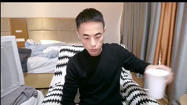 Tsia-Die online show from December 14, 4:29 am