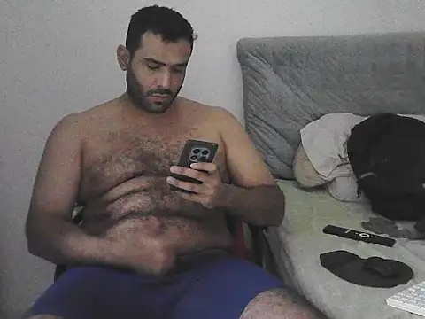 Snapshot of morenocabro10 chatting on July 22, 6:38 am morenocabro10 online show from July 22, 6:38 am