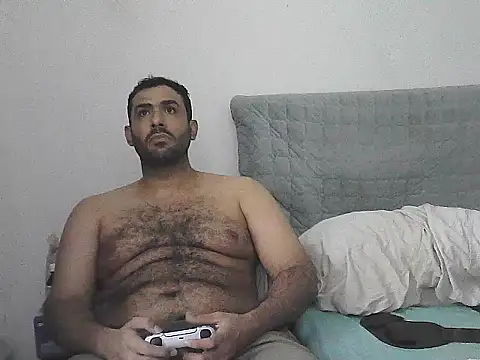 Snapshot of morenocabro10 chatting on August 1, 3:17 am morenocabro10 online show from August 1, 3:17 am