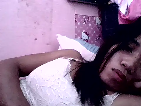 Snapshot of Virgen_christine01 chatting on July 26, 7:15 am Virgen christine01 online show from July 26, 7:15 am