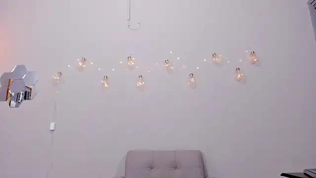 alianim online show from February 8, 8:01 pm