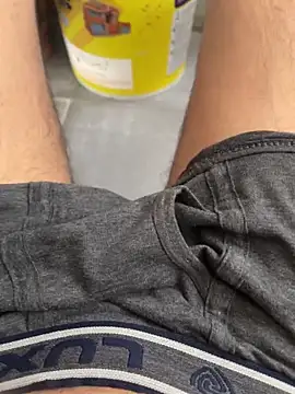 Snapshot of funny_sexxx chatting on September 13, 6:13 am funny sexxx online show from September 13, 6:13 am