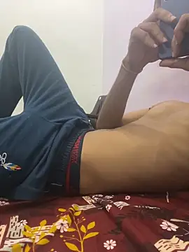 Snapshot of funny_sexxx chatting on September 15, 6:02 am funny sexxx online show from September 15, 6:02 am