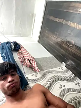 Snapshot of funny_sexxx chatting on October 26, 6:19 am funny sexxx online show from October 26, 6:19 am