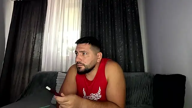 Snapshot of Gold_Alpha_Boy chatting on September 17, 9:11 am Gold Alpha Boy online show from September 17, 9:11 am