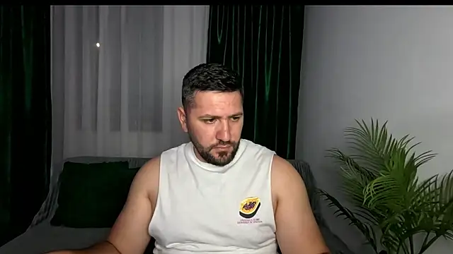 Gold Alpha Boy online show from June 26, 6:56 pm