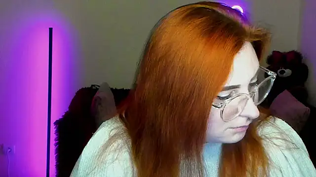 Alicia love00 online show from April 8, 5:29 am