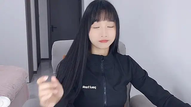 Lisa-3333 online show from December 21, 1:40 pm