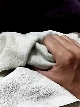 Snapshot of idhem___31 chatting on February 9, 11:53 pm idhem 31 online show from February 9, 11:53 pm