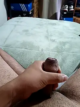 Snapshot of Cuajinais01 chatting on October 29, 4:42 pm Cuajinais01 online show from October 29, 4:42 pm