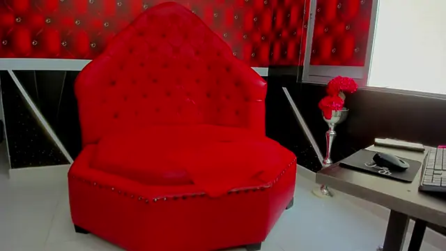 Snapshot of Lawuaifu1 chatting on February 6, 7:50 pm Lawuaifu1 online show from February 6, 7:50 pm