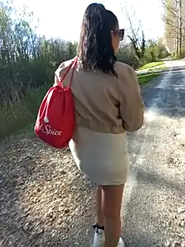 Sandrasweetgirl online show from April 7, 3:01 pm