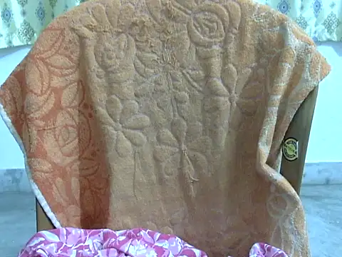 Snapshot of CHAMELI4747 chatting on July 6, 3:14 pm CHAMELI4747 online show from July 6, 3:14 pm