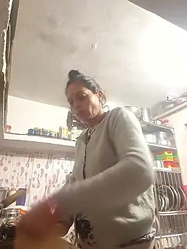 ISHANI-SINGH online show from January 8, 3:31 am