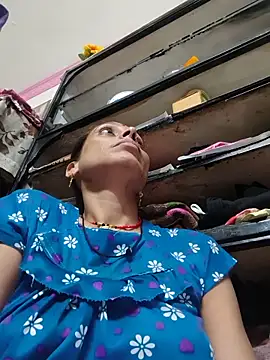 Snapshot of ISHANI-SINGH chatting on May 30, 3:20 pm ISHANI-SINGH online show from May 30, 3:20 pm