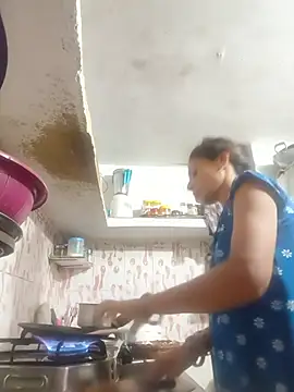 Snapshot of ISHANI-SINGH chatting on July 4, 2:51 am ISHANI-SINGH online show from July 4, 2:51 am