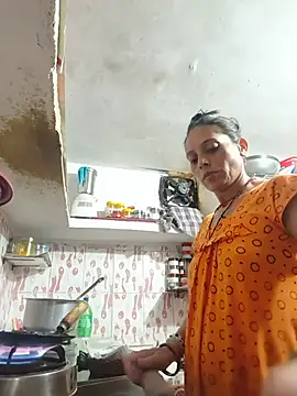 Snapshot of ISHANI-SINGH chatting on July 14, 1:41 am ISHANI-SINGH online show from July 14, 1:41 am