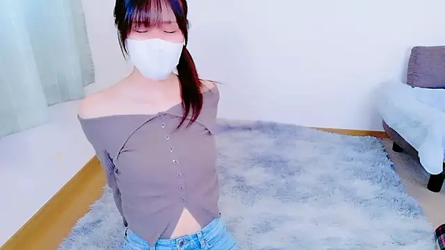  Shuka  online show from February 19, 1:34 am