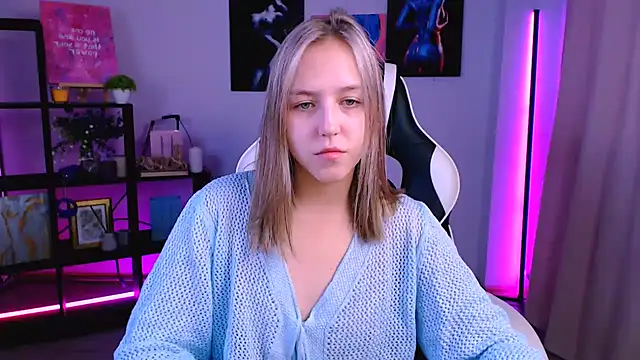 CindySparkl online show from February 25, 3:16 am