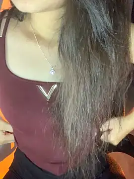 Snapshot of Tinasx56 chatting on November 11, 5:35 pm Tinasx56 online show from November 11, 5:35 pm