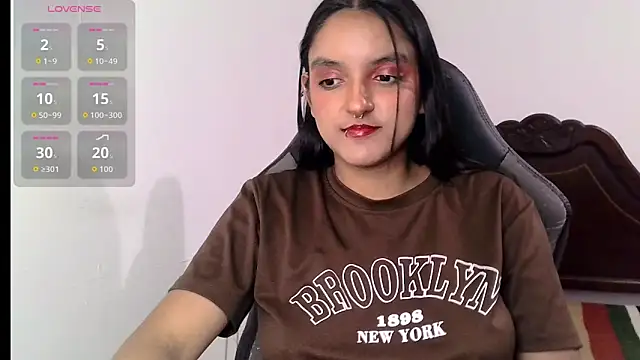 Ari 20  online show from October 24, 1:57 am