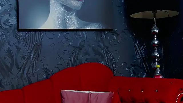 DevashaQueenX online show from July 5, 7:37 am