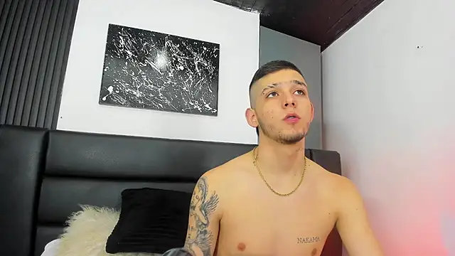 Mathewboy1 online show from February 23, 11:40 am