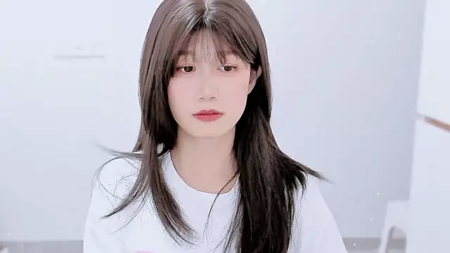 Rabbitlittlefool online show from December 20, 3:24 am