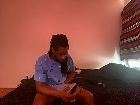 Taydagr8 online show from September 28, 7:52 pm