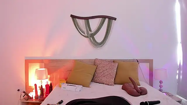 Dakota Mars online show from March 21, 8:01 pm