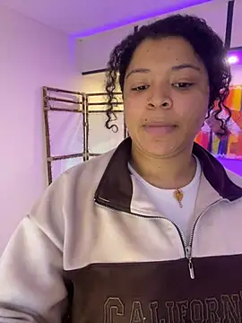 Dakota Mars online show from April 7, 3:40 am