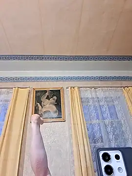 Snapshot of VikaKing chatting on February 11, 4:50 am VikaKing online show from February 11, 4:50 am