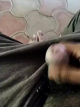 Snapshot of Girls_pussy_rider chatting on February 4, 9:26 am Girls pussy rider online show from February 4, 9:26 am