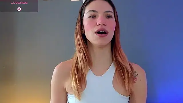 Snapshot of AntonellaaRossii chatting on December 4, 2:04 pm AntonellaaRossii online show from December 4, 2:04 pm