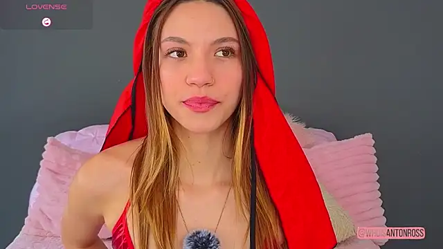 AntonellaaRossii online show from June 4, 4:13 pm