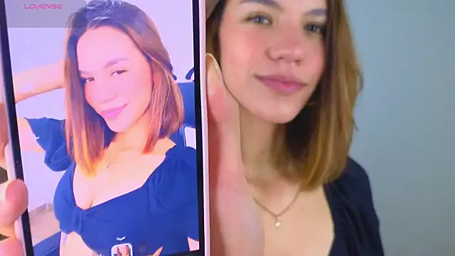 Snapshot of AntonellaaRossii chatting on July 20, 1:24 pm AntonellaaRossii online show from July 20, 1:24 pm
