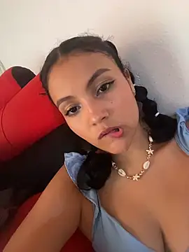 Angel-Caribbean online show from November 17, 7:08 pm