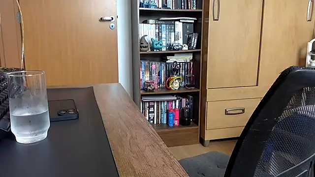 SEXOFLION online show from September 16, 2:40 pm