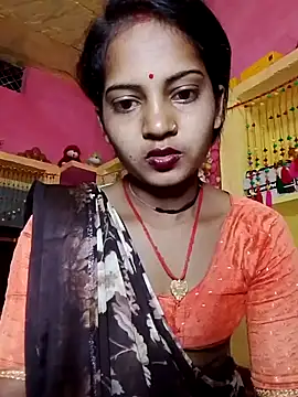 Snapshot of Hot_bbbb chatting on December 20, 8:05 pm Hot bbbb online show from December 20, 8:05 pm