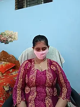 Snapshot of Cute_Faria chatting on June 24, 5:50 am Cute Faria online show from June 24, 5:50 am