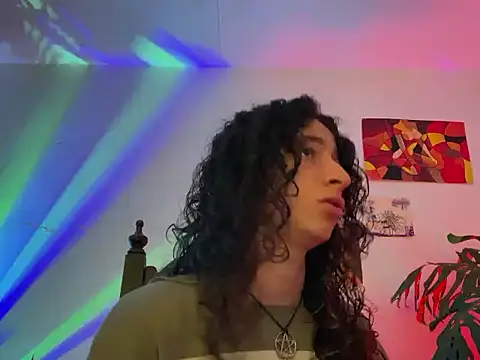 camille delrey online show from October 9, 5:38 am