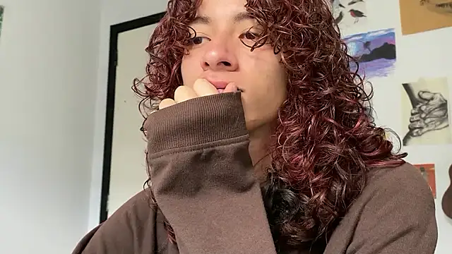 camille delrey online show from February 22, 5:00 pm